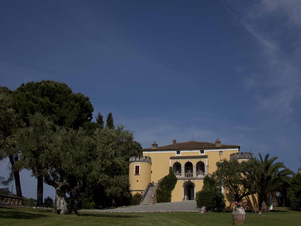 Castello Di Serragiumenta Firmo Exterior photo