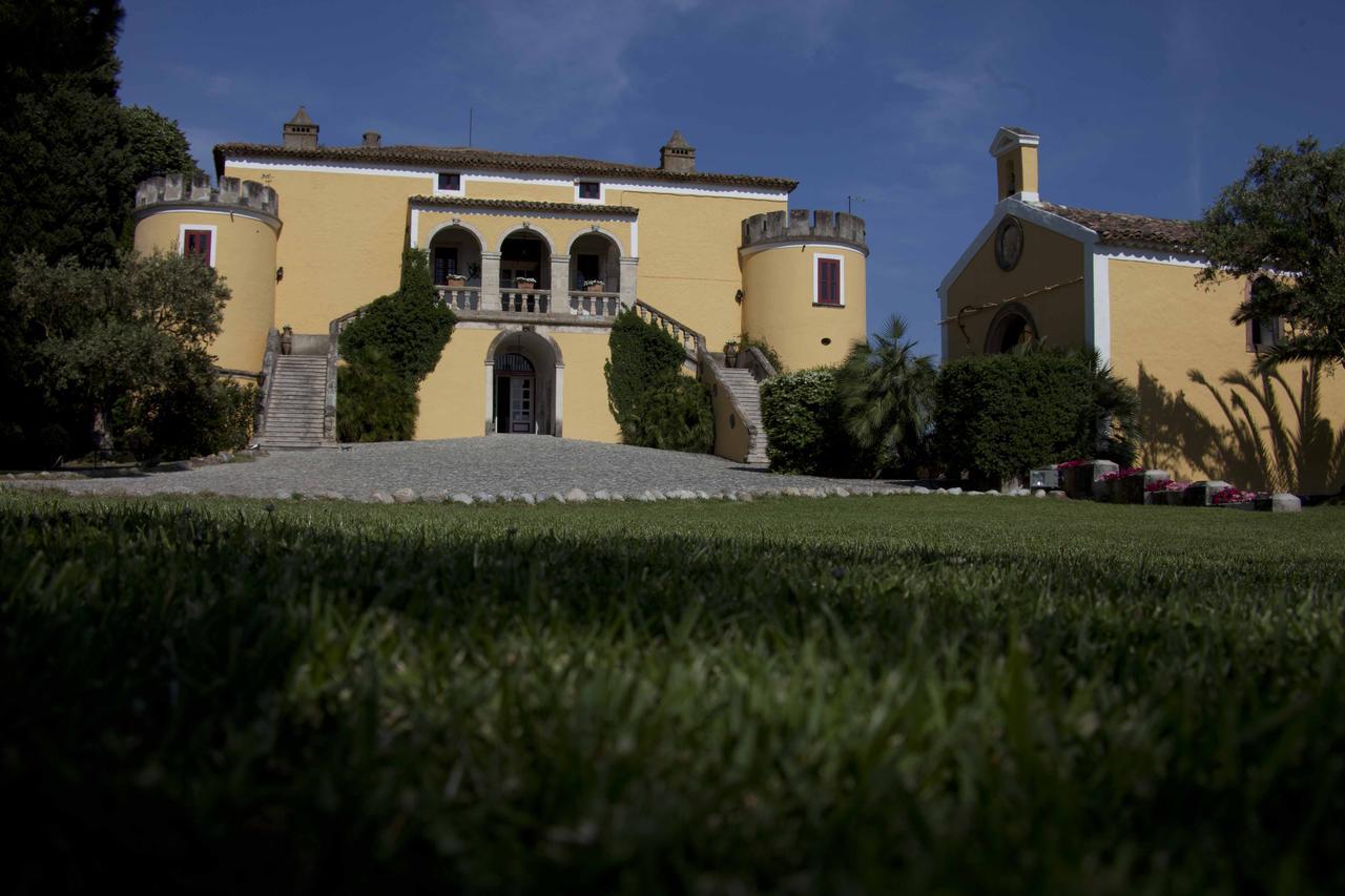 Castello Di Serragiumenta Firmo Exterior photo